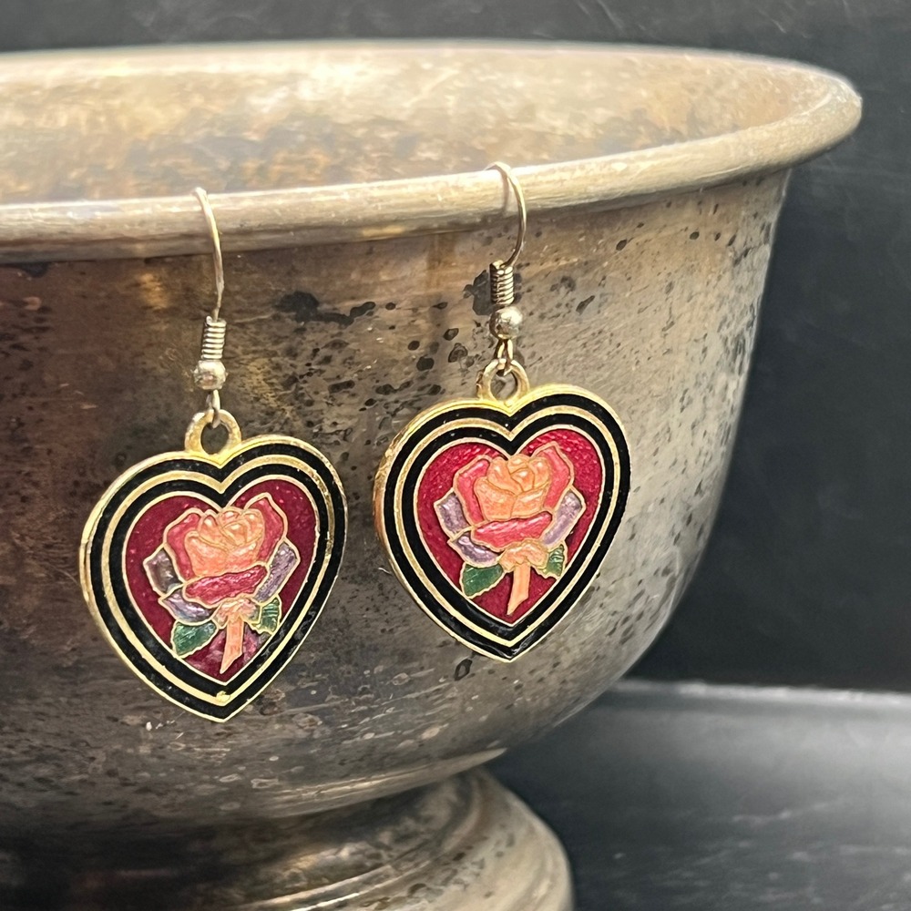 VTG Cloisonne Enamel Heart Rose Earrings Gold Tone Floral Dangle Drop Hook Deco